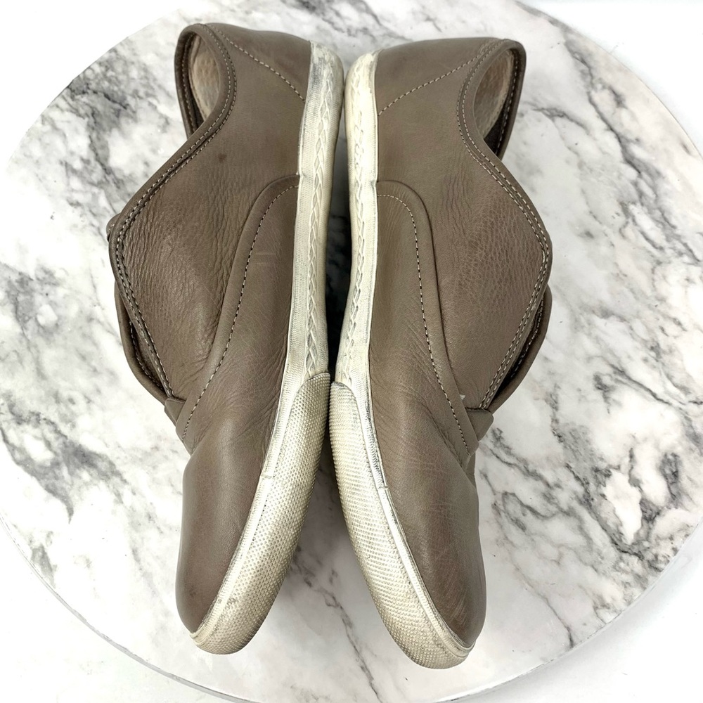 Frye Mindy Slip On Oxford Sneakers Gray Taupe Leather 8.5 Casual Academia Retro - Picture 7 of 12